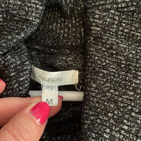 Maurice’s tunic sweater - Picture 2 of 3